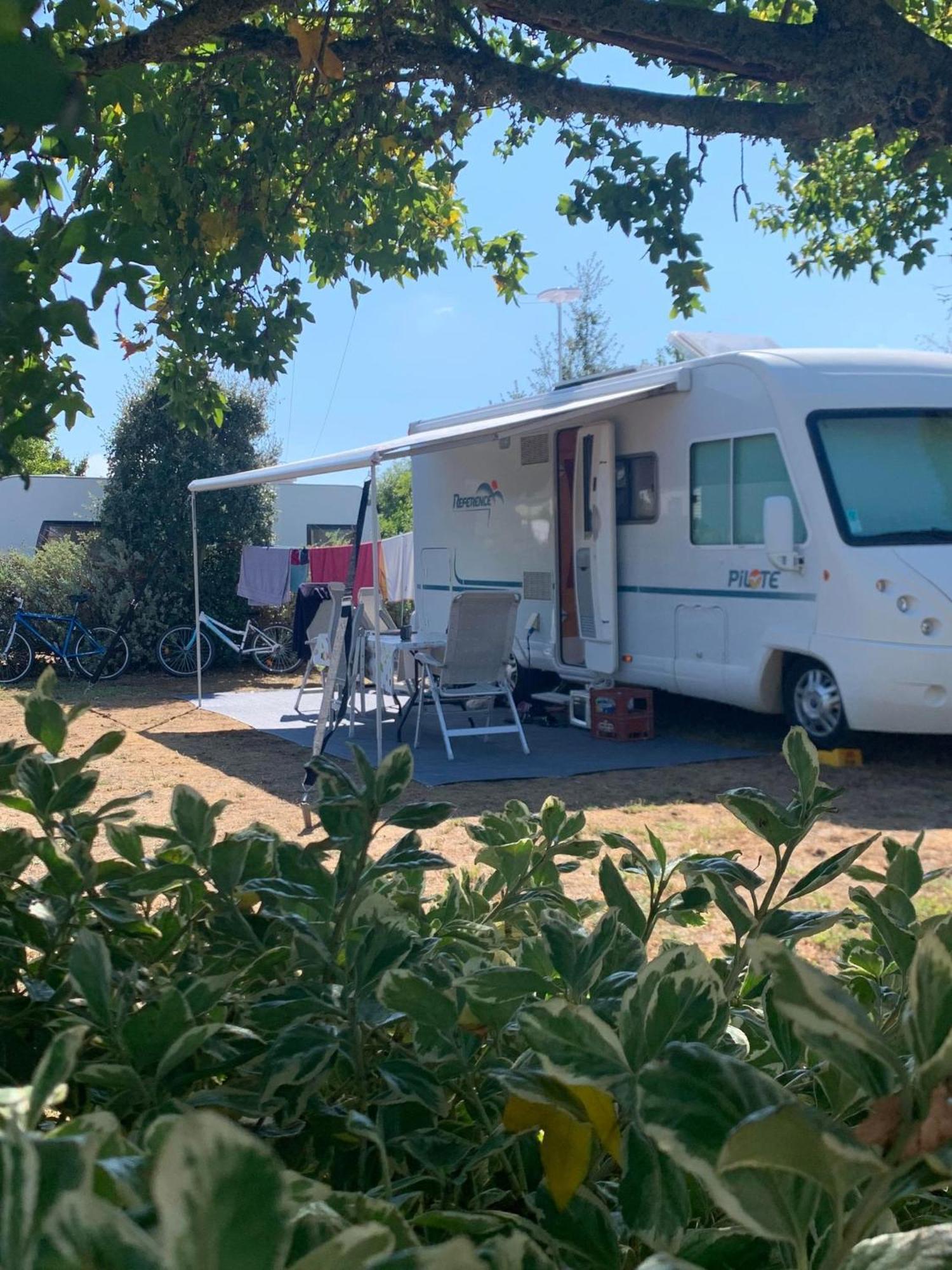 Camping Le Ragis Challans Exterior foto